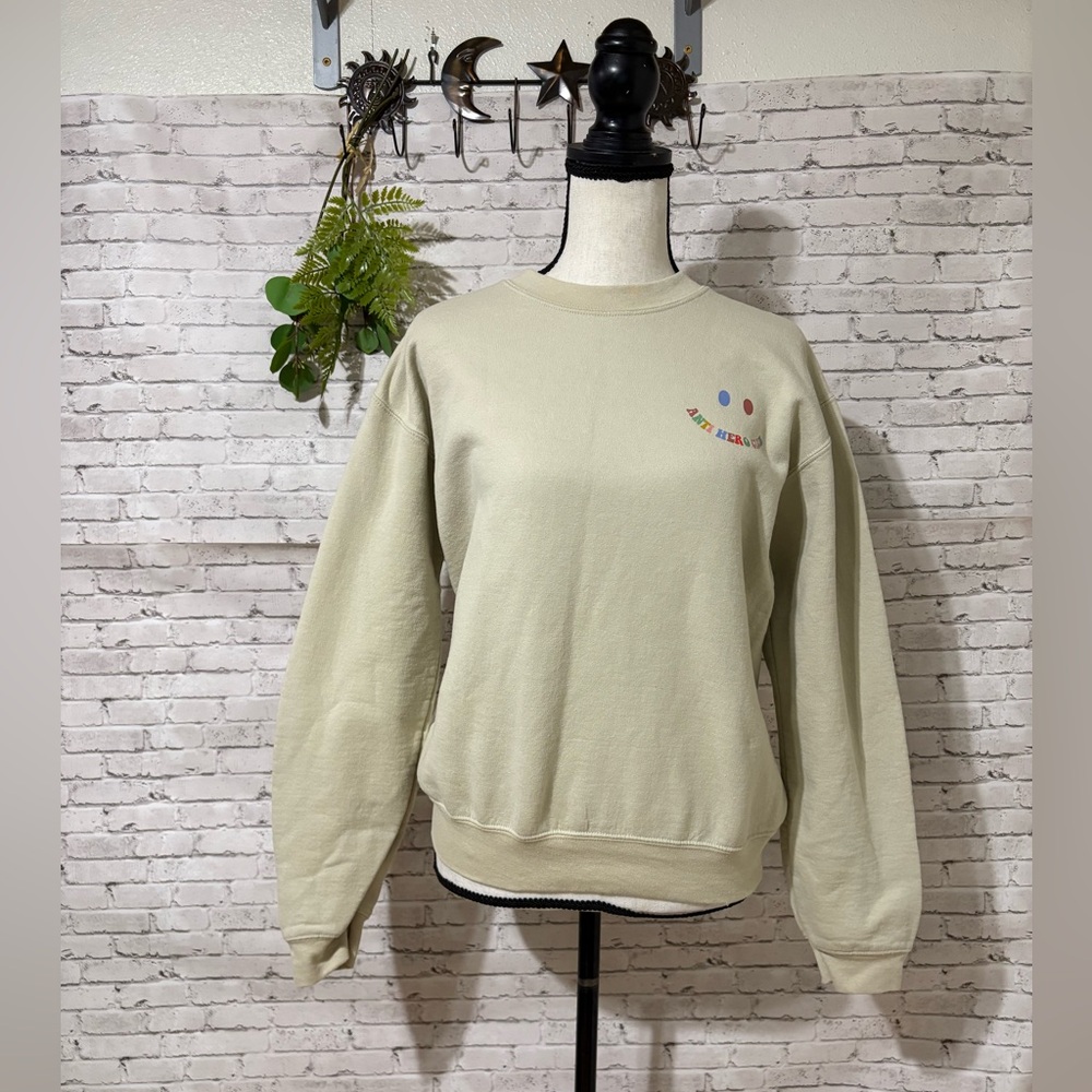 Gildan Cream Custom Taylor Swift Antihero I’m the problem Crewneck - Picture 3 of 6